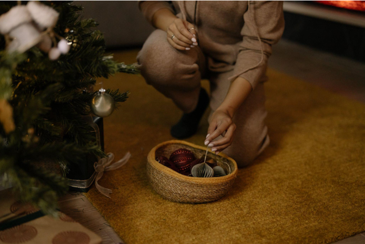 The Significance of Tree Skirts in Christmas Celebrations